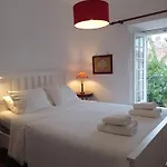 Casa Glicinias Obidos