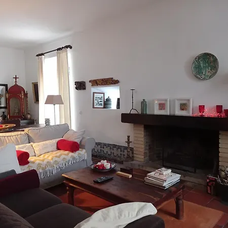 Casa Glicinias * Óbidos