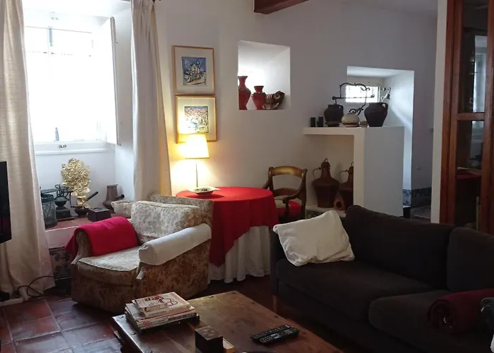 Casa Glicinias Feriehus *