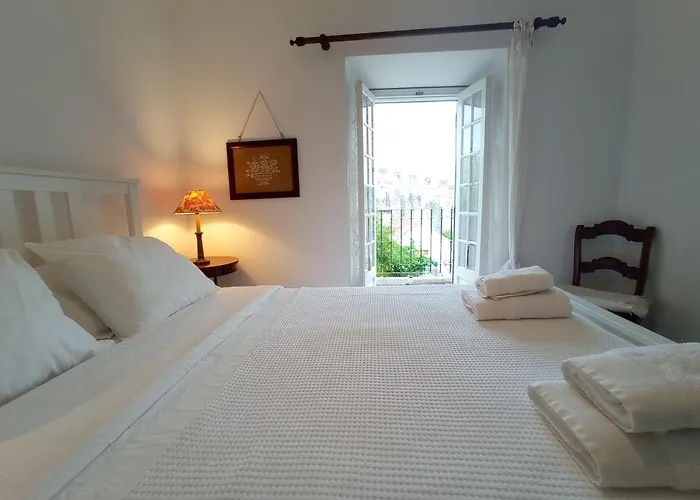 Casa Glicinias * Obidos